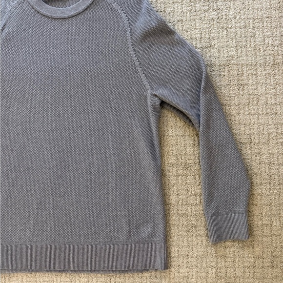 Men’s Lululemon Sweater - Picture 2 of 5